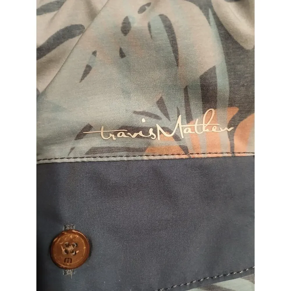 Travis Matthews Swim Shorts Mens‎ Sz M Blue Tropical Island Floral Beach Pocket